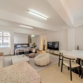 Huge Studio and Rooftop in Central