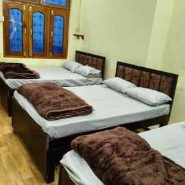 Tridev Hills, hotel en Ujjain