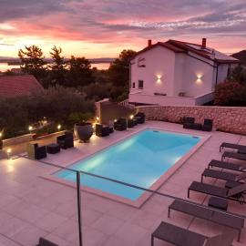 Apartments Maslina, ξενοδοχείο σε Kraj