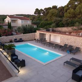 Apartments Maslina, ξενοδοχείο σε Kraj