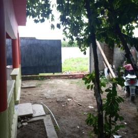 Cabeza De Toro, Locales