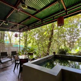 Jungle House with Private Jacuzzi
