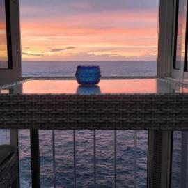 Ocean Whisper suite, hotel in Tacoronte