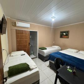POUSADA DEUS É FIEL Coruripe, hotel u gradu 'Coruripe'