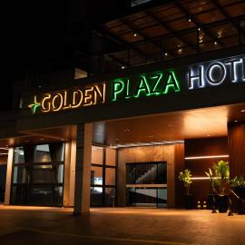 Golden Plaza Hotel by Easy Class, ξενοδοχείο στο Πόρτο Βέλιο