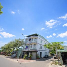 Hà Linh Hotel Vũng Tàu – hotel w mieście Ba Ria