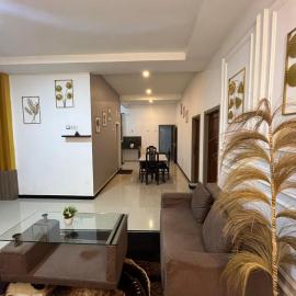 Golden Homestay Tumpak Sewu