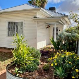 Nanna Margies Guest Home, hotell i Broken Hill