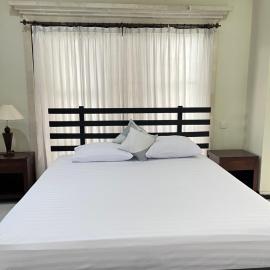 Kubu In Dhana Sanur Guest House: Mantaak şehrinde bir otel