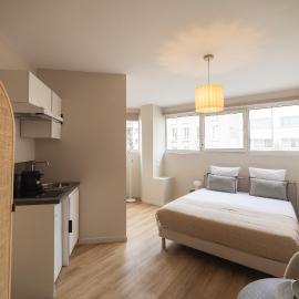 Nice air-conditioned studio, close to Paris
