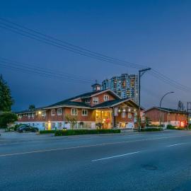 Econo Lodge Inn & Suites, ξενοδοχείο σε Βόρειο Βανκούβερ