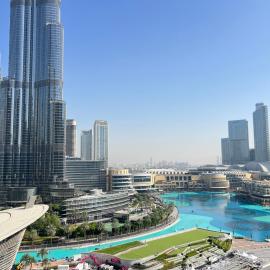 Stunning Burj Khalifa & Fountain Views - Luxury 2BR - 5 minutes walk to Dubai Mall