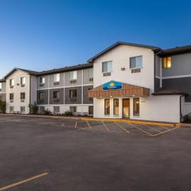 Days Inn by Wyndham Omaha NE, hotel en Boys Town