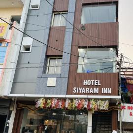 HOTEL SIYARAM Inn, hotel en Jāmb
