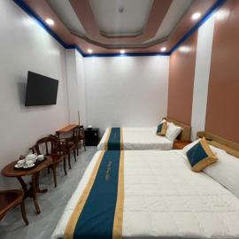 Phượng Hoàng Hotel