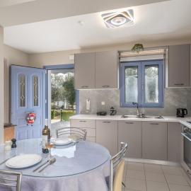 Makis Dream Apartments - Antigoni, hotel v destinácii Vlachata