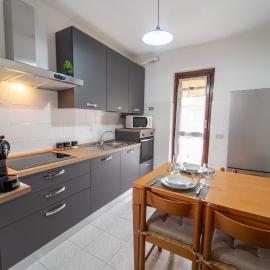 CASA BA'TUC tra Milano e Pavia, hotelli kohteessa Casarile