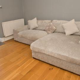 Modern House in Ealing, Free Parking, Fast WiFi with Garden, viešbutis mieste Ilingas