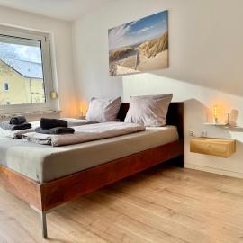 Ferienwohnung "Sorgenfrei" in Coburg ! - im EG mit Privatparkplatz & Balkon