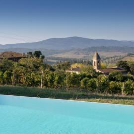 Podere Sangiovese, Pool and View in Chianti