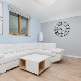 Dom Posejdon - Apartament na poziomie -1 by Renters Prestige, hotel a Kołczewo