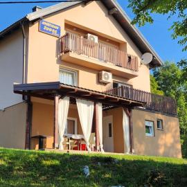 Apartments Žugec, hotel in Seliste Dreznicko
