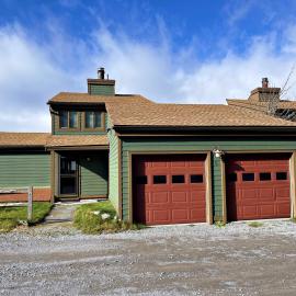 Lands End 4 BR Condo: 5 mins walk to the Village, hotel a Snowshoe