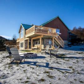 Skywalker Meadow 3 BR Home: True Retreat!, hotel v mestu Slaty Fork