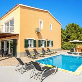 Villa Datil by Villa Plus, hotel a es Mercadal