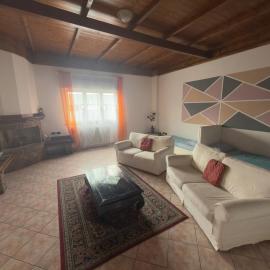 Cozy Apartment 140mq Abbiategrasso, hotel en Abbiategrasso