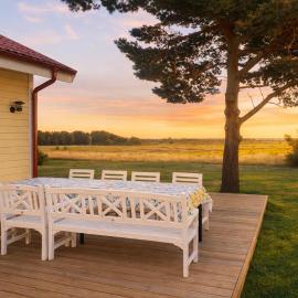 Cozy Summer cottage in Tosteberga, close to the Sea, hotel em Fjälkinge