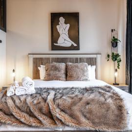 Bradshaw Lofts The Brixton King Suite