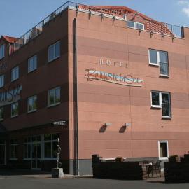 Hotel BernsteinSee, מלון בביטרפלד