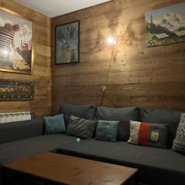 Séjour solidaire- Studio cosy aux pieds des pistes, отель в городе Бернекс