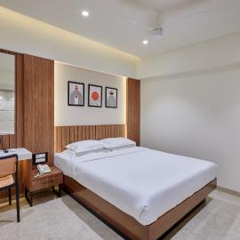 Hotel Karl Residency