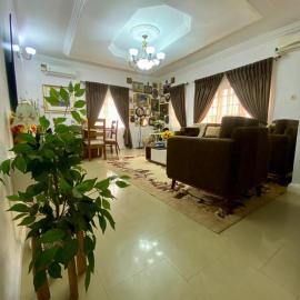 Suitehub, hotelli kohteessa Ikeja