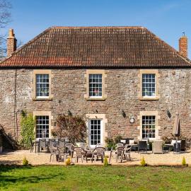 Stunning property sleeping 24 with hot tub & pool
