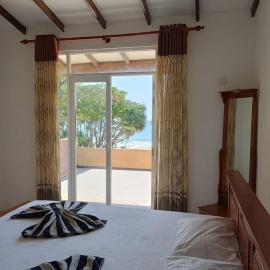 Coral Crest Villa & Restaurant