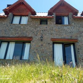 Patagonia Adriano, hotel v mestu Caviahue