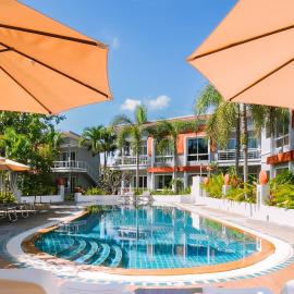 The One Cozy, Phuket, hotel v destinácii Chalong