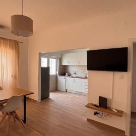 Park Apartment - 2 Room APT, Hotel in Lavradio
