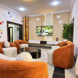 Stylish Luxe 2 Bedroom APT 2 - Maitama with Netflix, 247 Power & Wifi