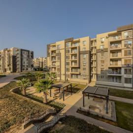 CK. 407 . Spacious 2BR Apt. 2 BA Gated Community, hotel sa Sheikh Zayed