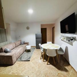 Apartament Cozy, hotel din Gherla