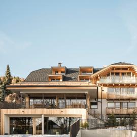 Wieserhof Family Farm, хотел в Маранца