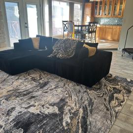 Great Edmond home, near OKC with 3 beds, Wi-fi, cold AC, and central heat, fully fenced backyard, Hotel in Edmond