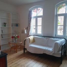 Charming house with garden and wood stove, hotel em Natendorf