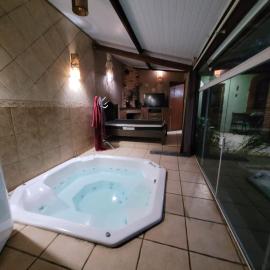 Suíte master - Hostel em Itupeva, hotel in Itupeva