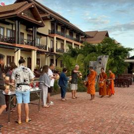 Pon Arena Hotel, hotell i Muang Không