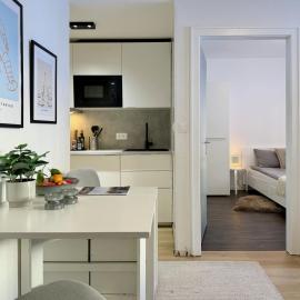 One bedroom apartment 5 min from the lift, hotel u gradu 'Crans-Montana'